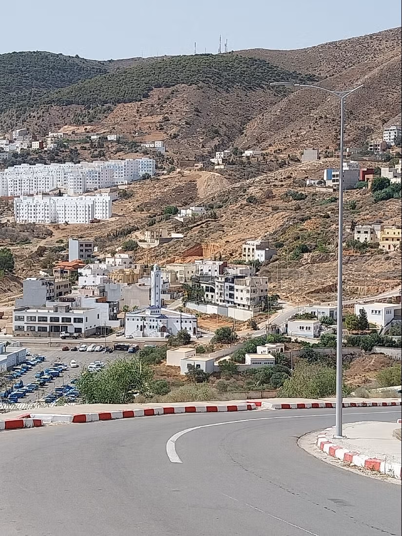 Achat de terrain à Al Hoceima. Surface totale 533 m². 