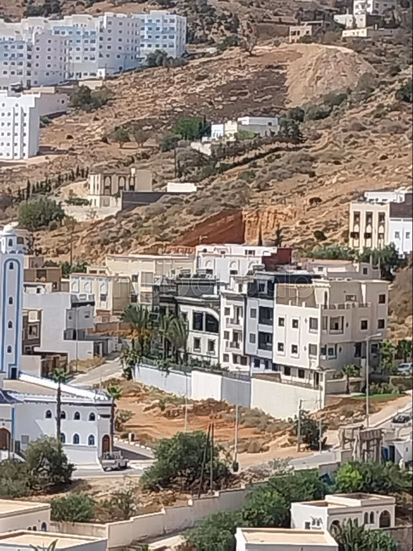 Achat de terrain à Al Hoceima. Surface totale 533 m². 