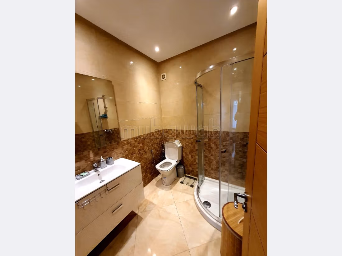 Joli appartement avec jardin privatif et piscine