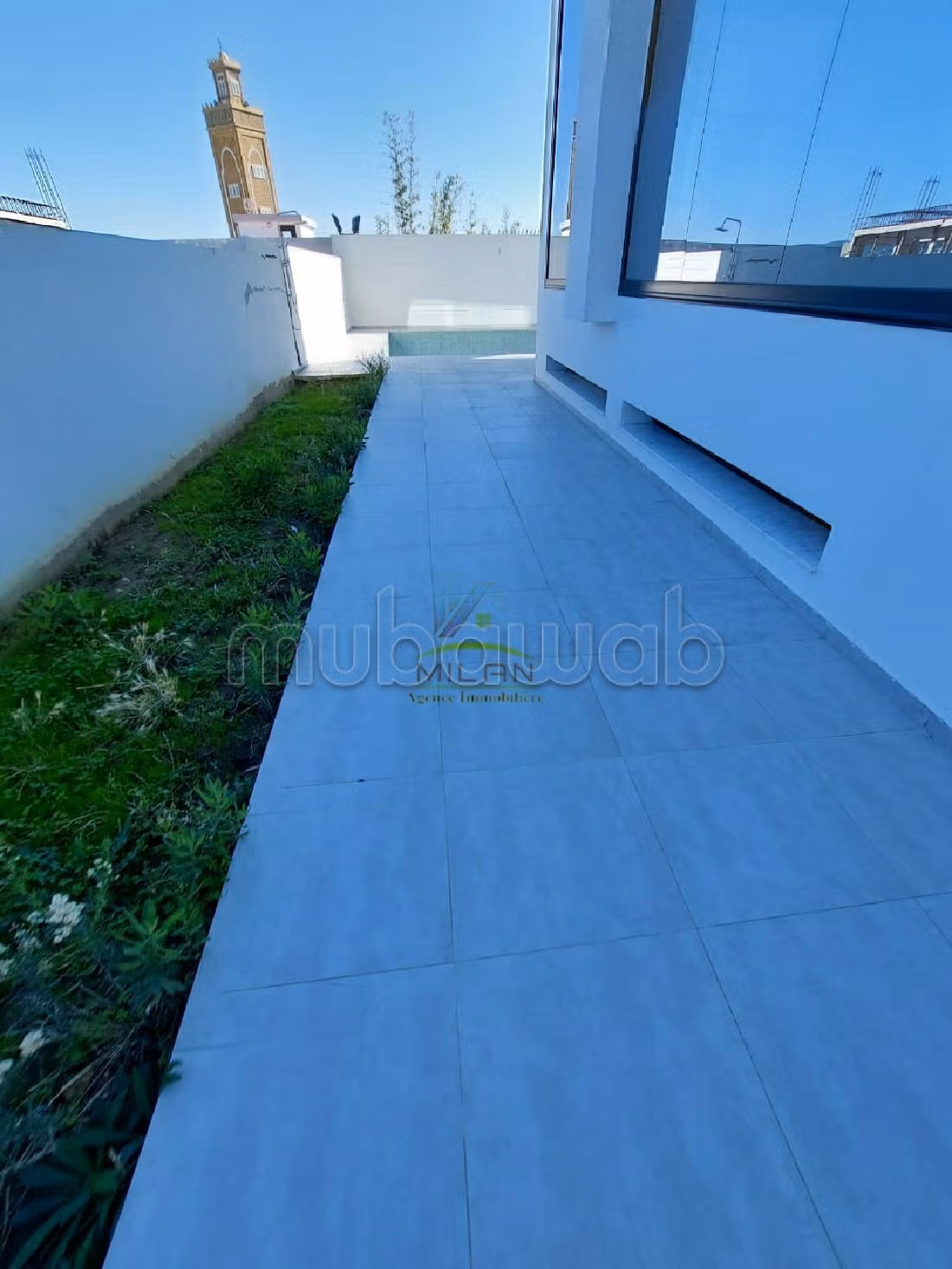 Villa's en luxe woningen kopen in Bella Vista. 4 Ruimtes. Garage en terras. 
