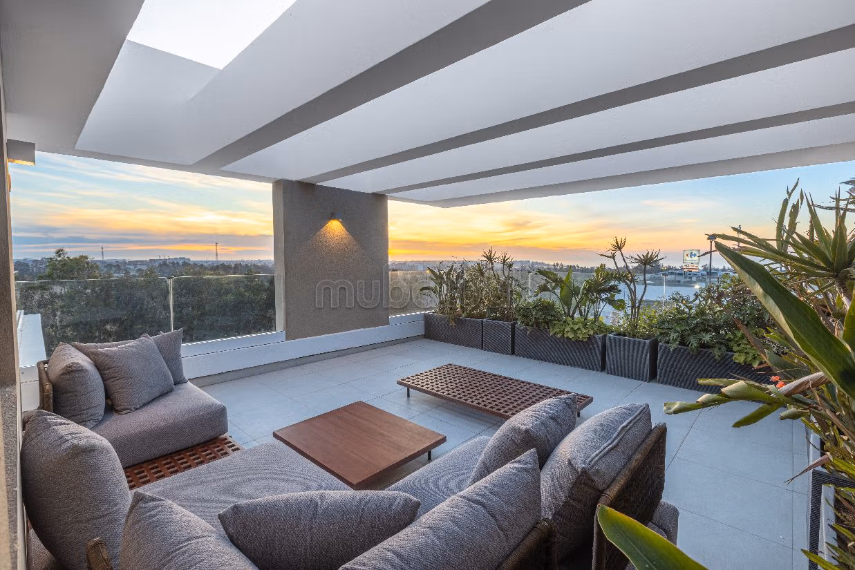 Somptueuse villa à vendre à Dar Bouazza. Superficie 250 m²