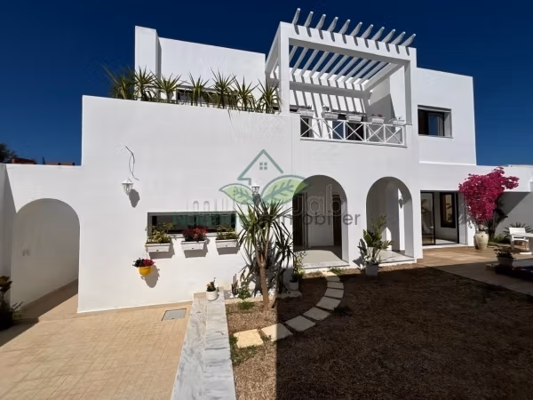 A vendre Villa S3 à Hammamet Centre