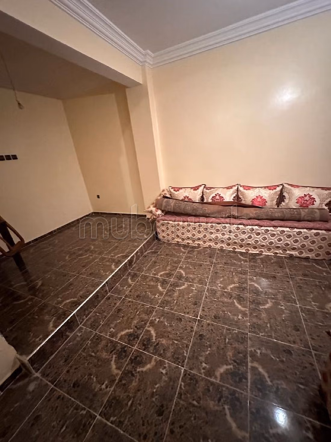 مكاتب ومحلات للبيع ب حي المسار. المساحة 263 م². 