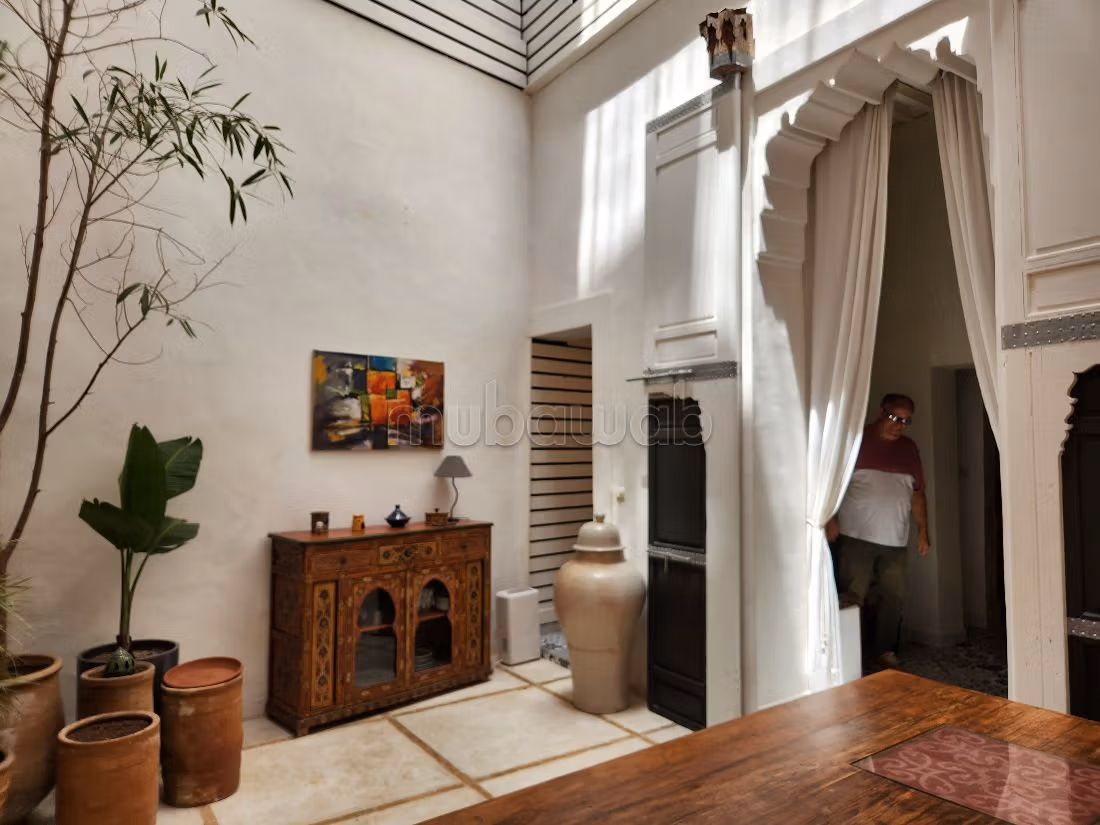 Te koop: riads in Talaa. 9 Ruimtes. Marokkaanse woonkamer en satellietschotel. 