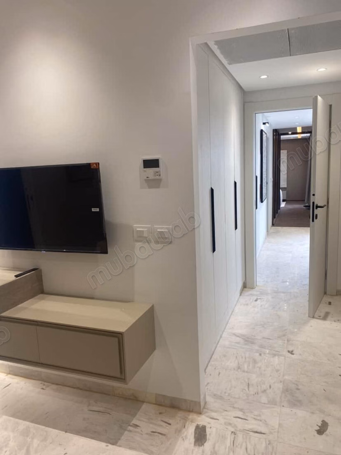 A louer un beau duplex meublé jamais habité au jardin de carthage très b