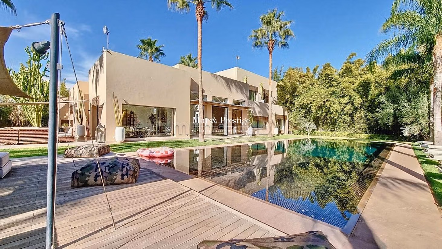 Nu kopen: villa's en luxe woningen. 5 Ruimtes. Terras. 