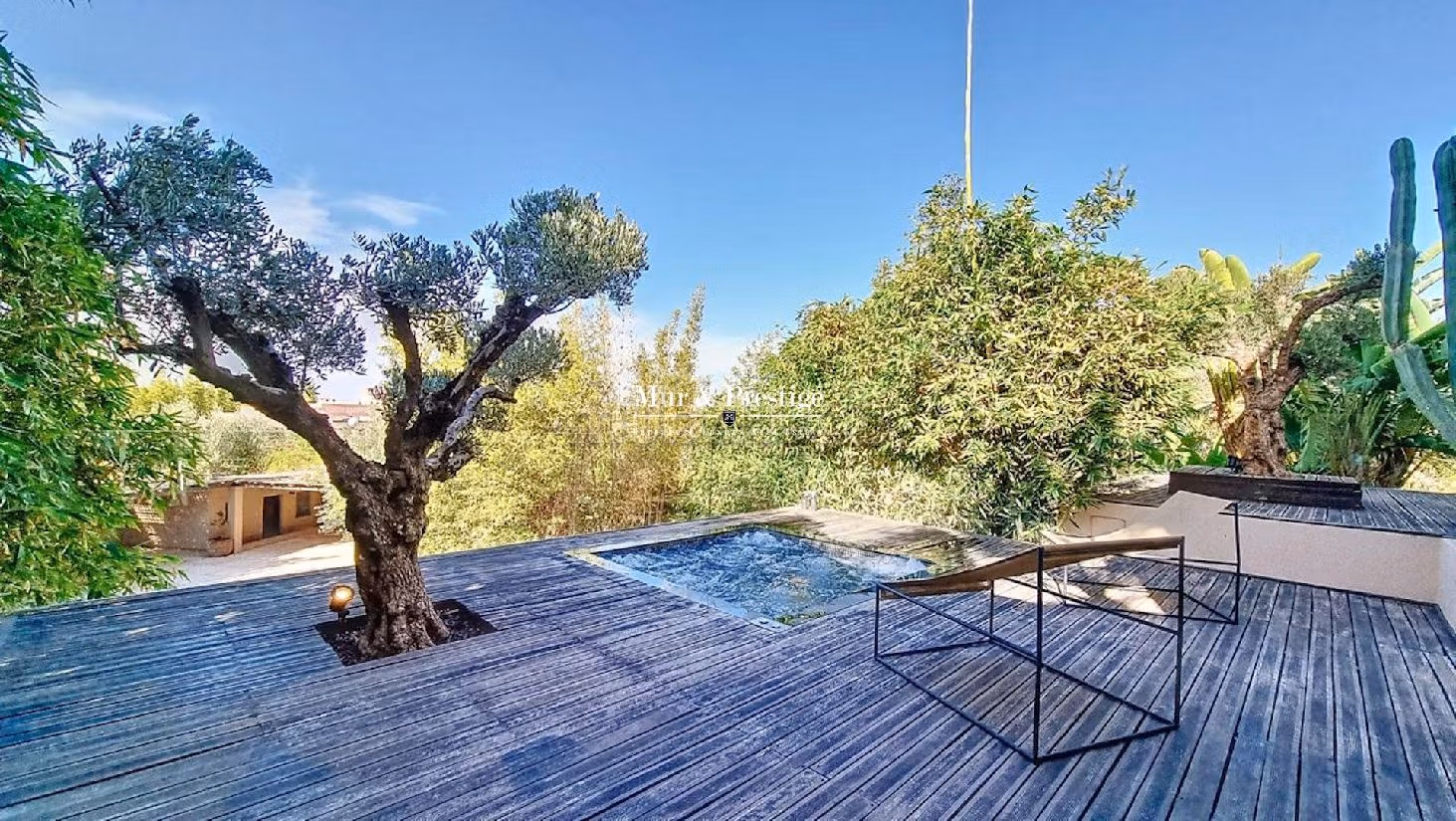 Nu kopen: villa's en luxe woningen. 5 Ruimtes. Terras. 