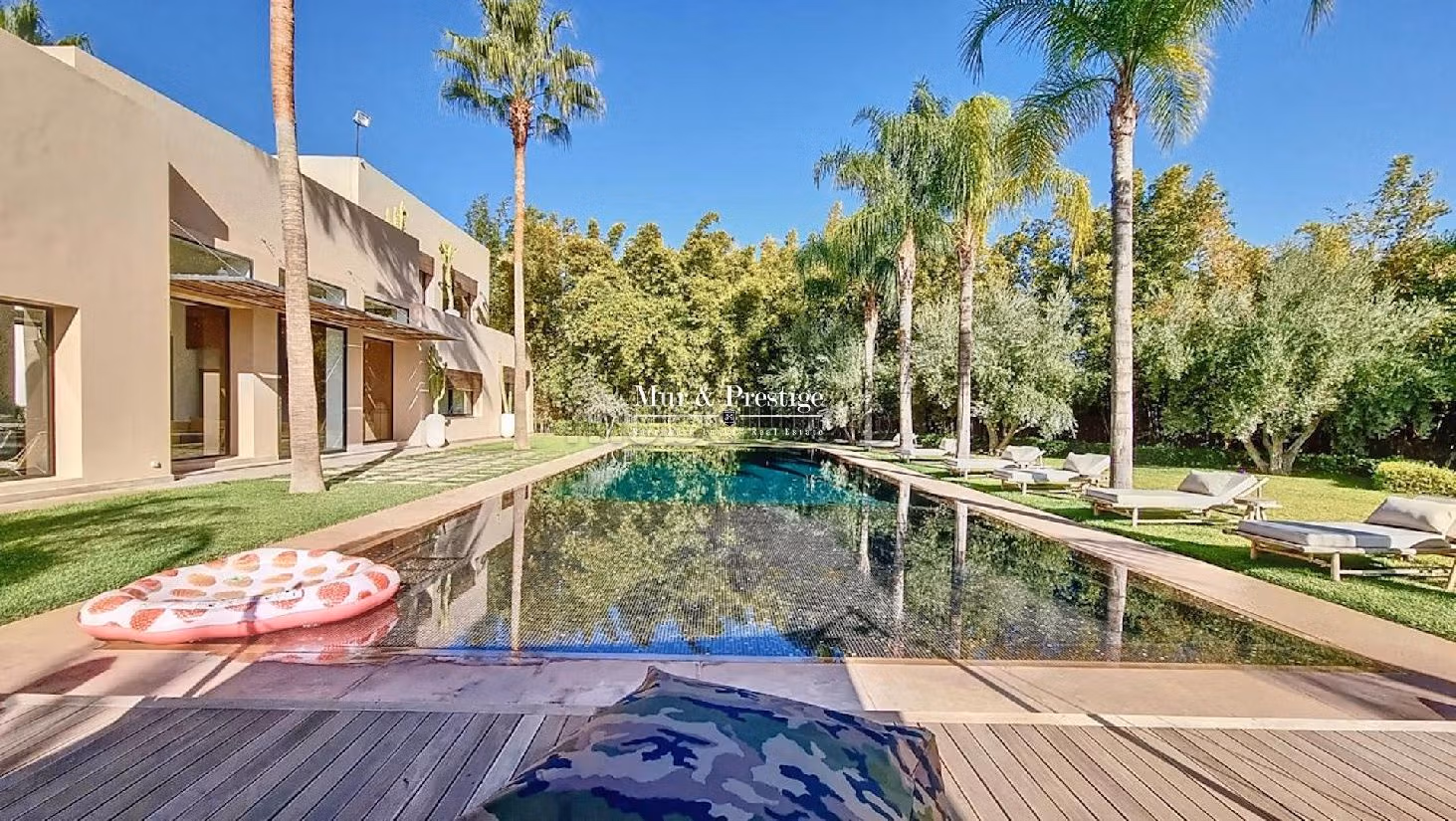 Nu kopen: villa's en luxe woningen. 5 Ruimtes. Terras. 