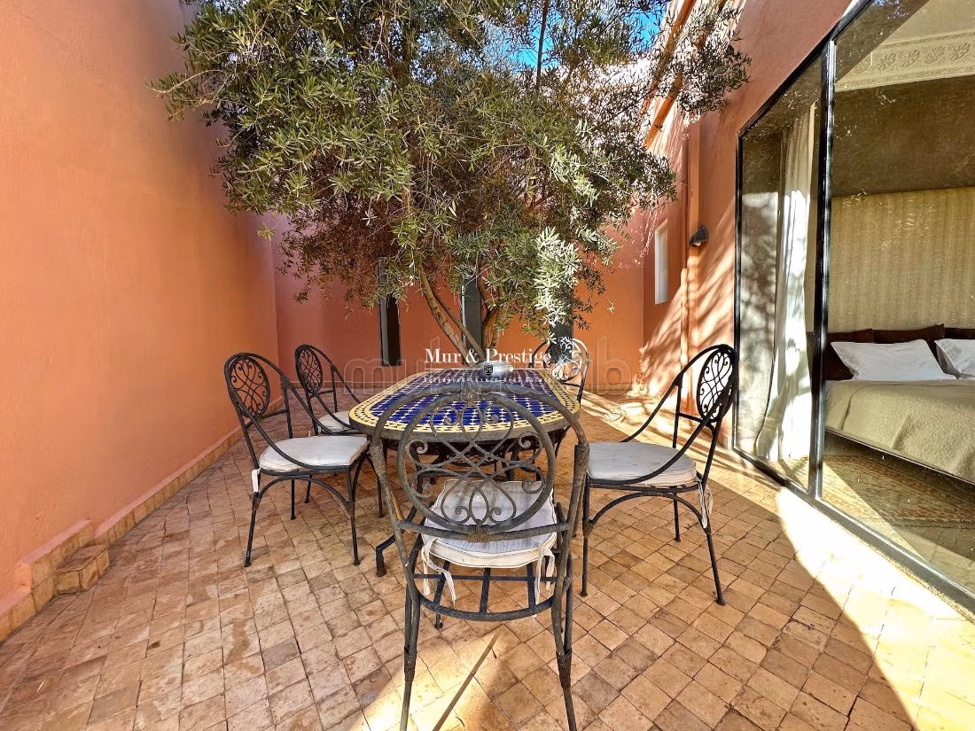 Villa's en luxe woningen om te kopen in Route de Fez. 6 Kamers. Met airconditioning