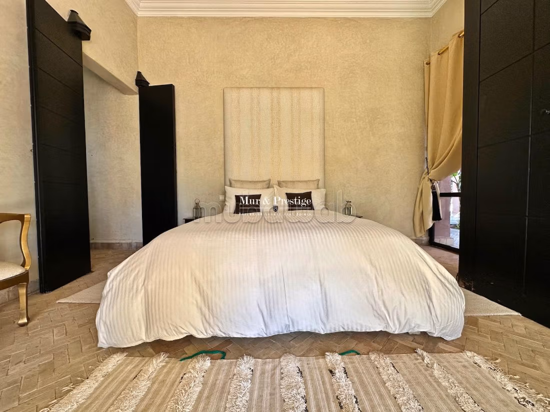 Villa's en luxe woningen om te kopen in Route de Fez. 6 Kamers. Met airconditioning