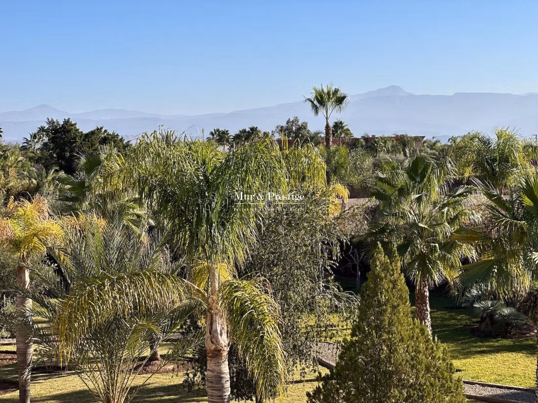 Villa's en luxe woningen om te kopen in Route de Fez. 6 Kamers. Met airconditioning