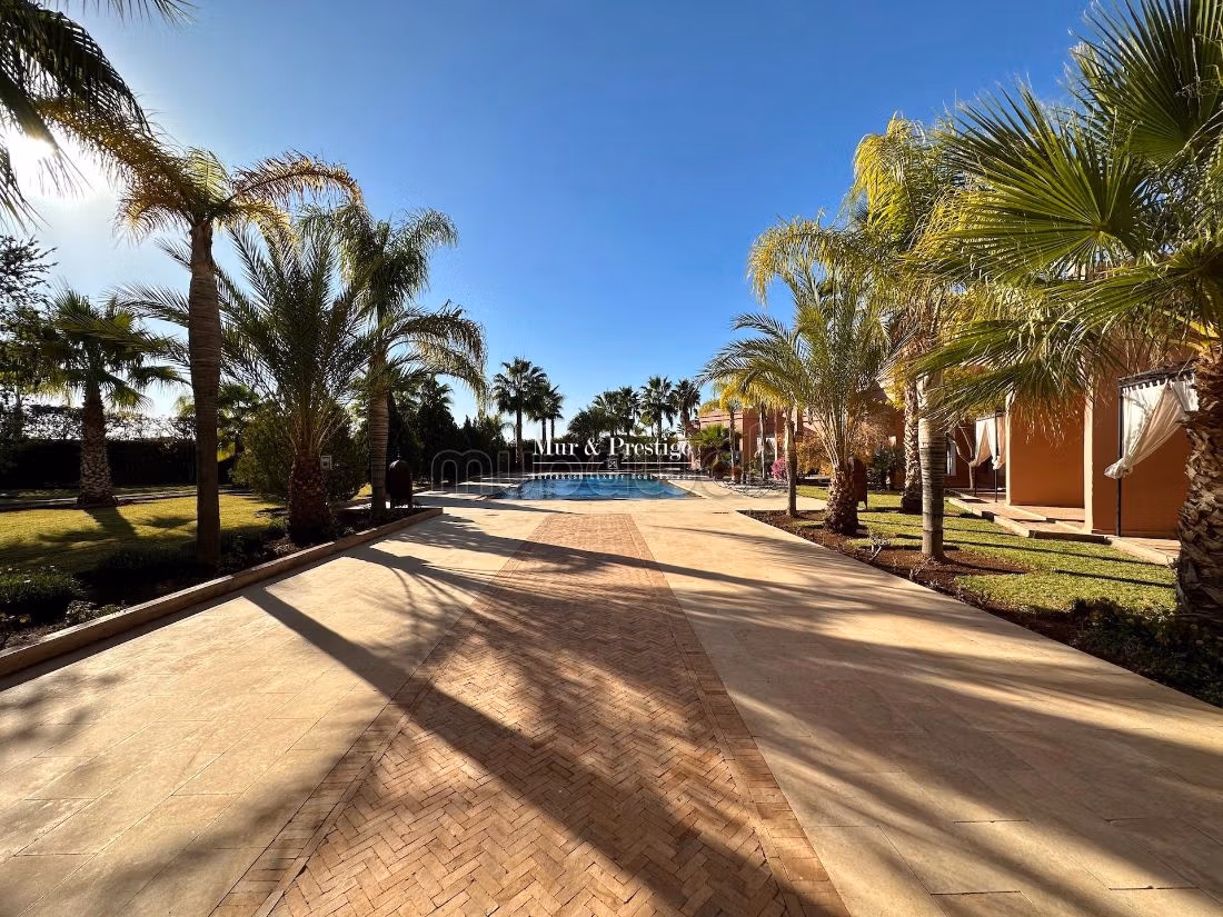 Villa's en luxe woningen om te kopen in Route de Fez. 6 Kamers. Met airconditioning