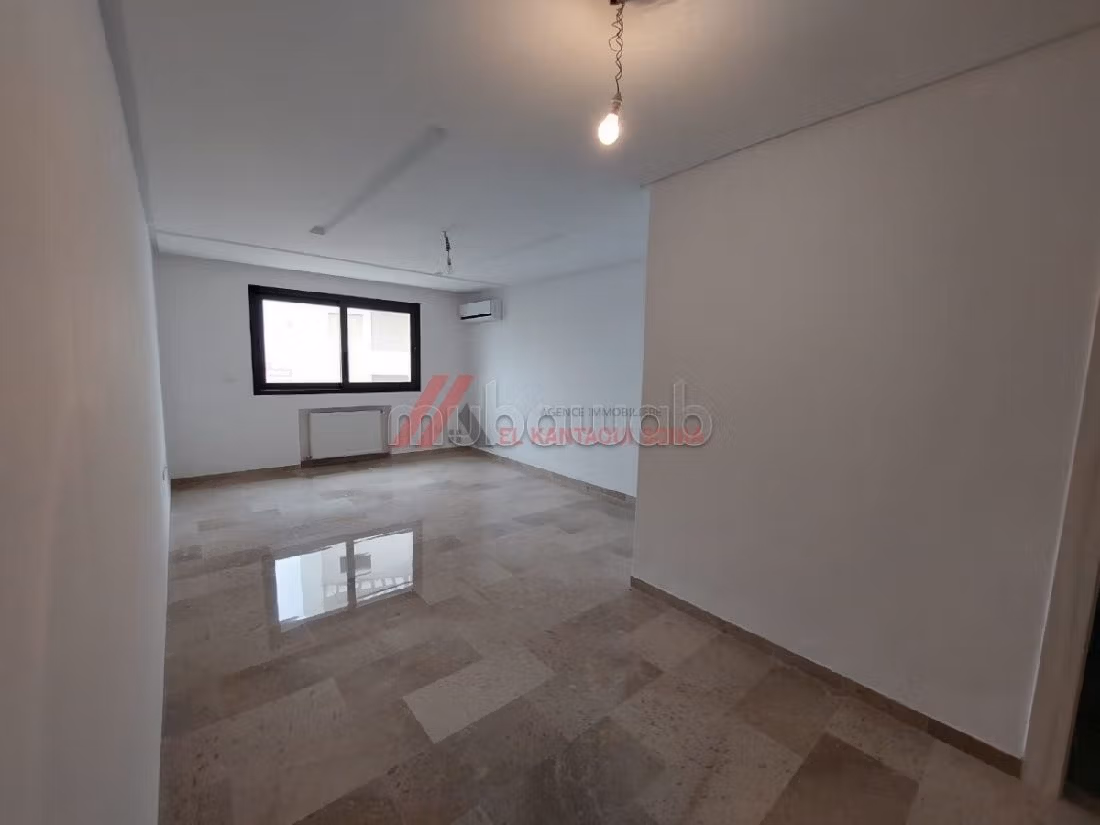 Very nice apartment for rent in Khezama. 2 lovely rooms. 