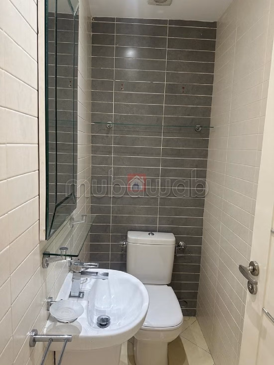 Vendita di un bell'appartamento. Superficie 201 m². Posto auto e terrazzo