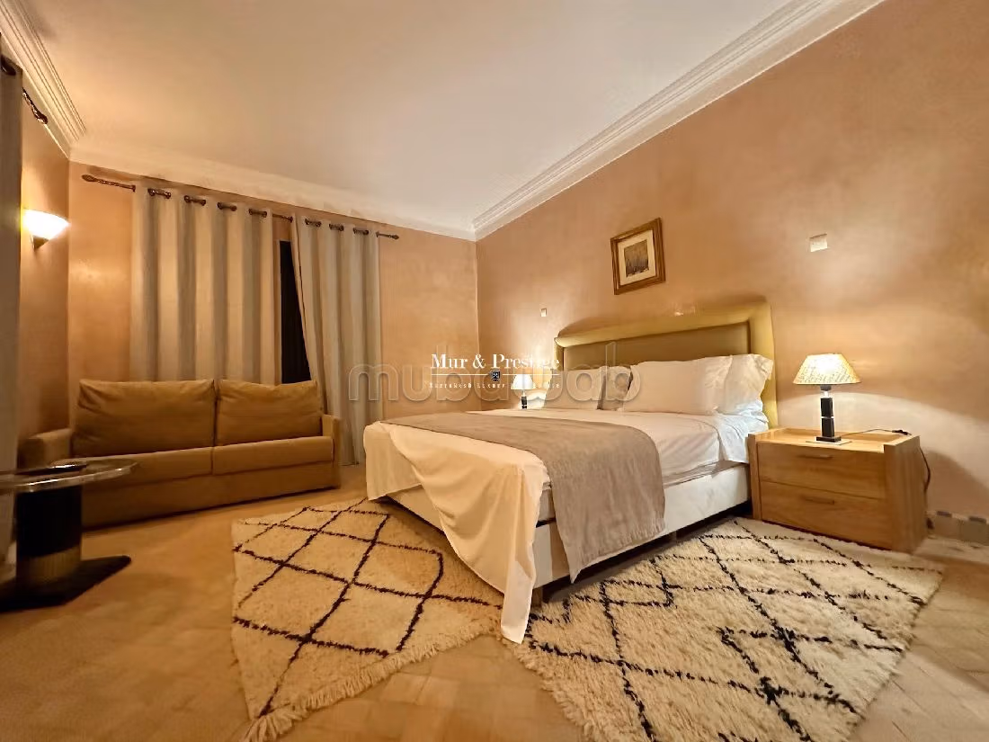 Villa di lusso in vendita a Route de Fez. Superficie totale 1800 m². Con camino e piscina