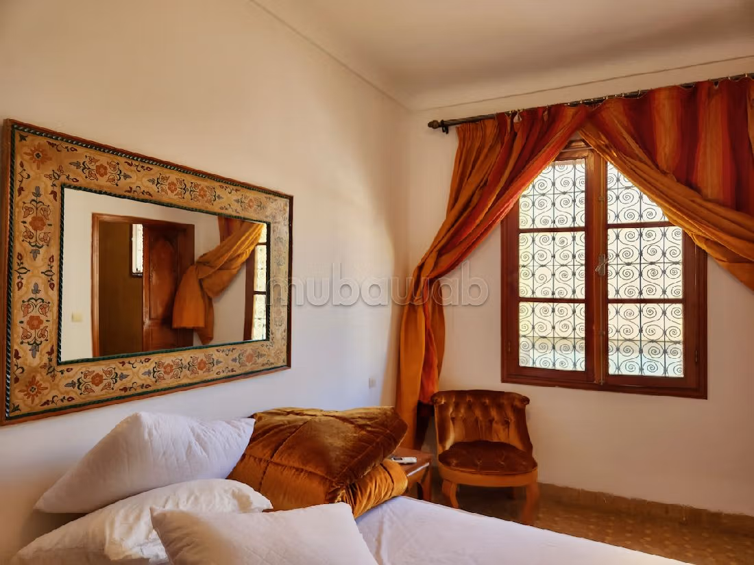Superb riad for sale in Zekak Erroumane. 4 rooms. Storage unit