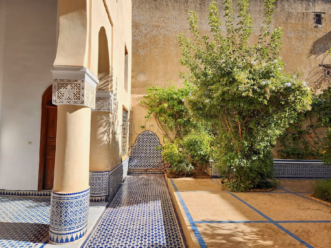 Superb riad for sale in Zekak Erroumane. 4 rooms. Storage unit