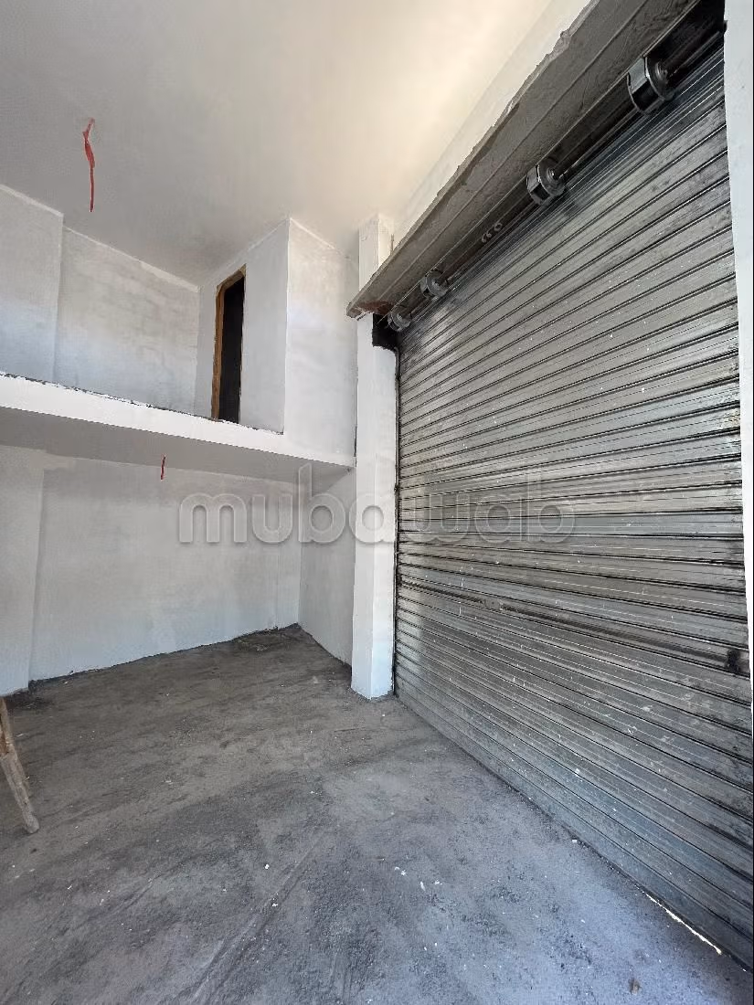 Offices & shops for sale in Mhamid. Area 34 m². Thermal insulation and soundproofing. 