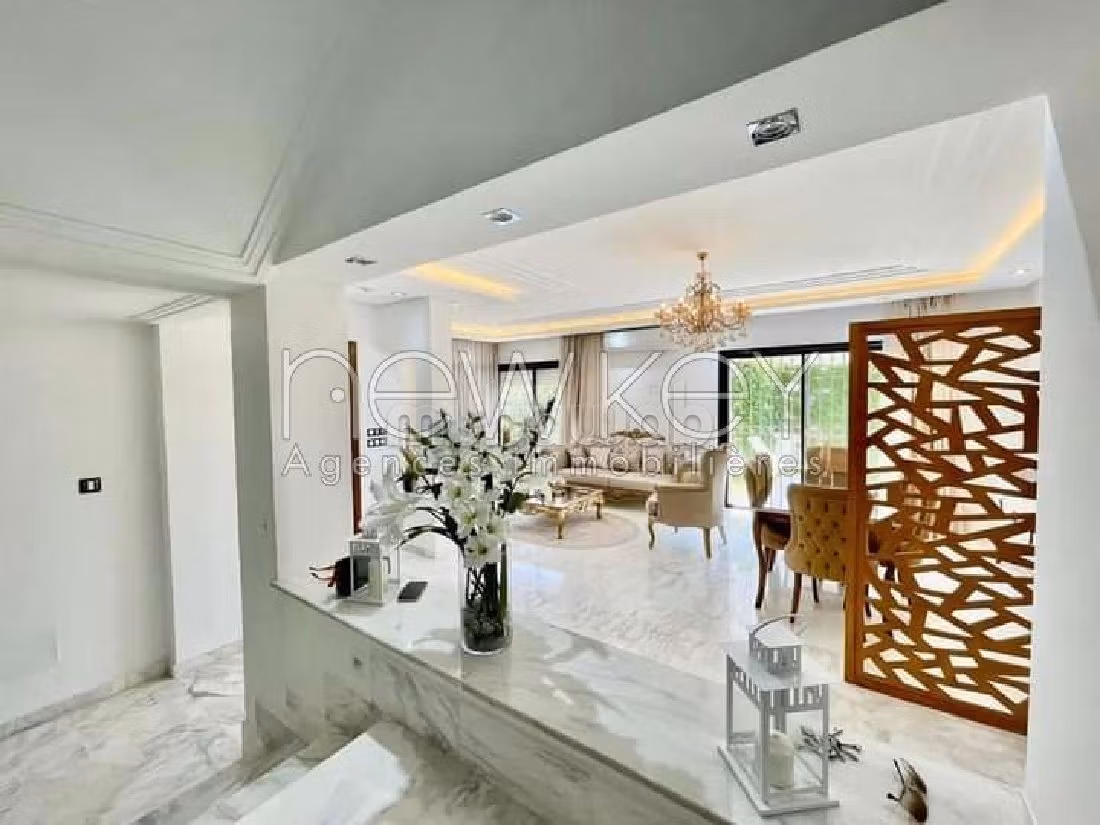 Magnifique villa meublée