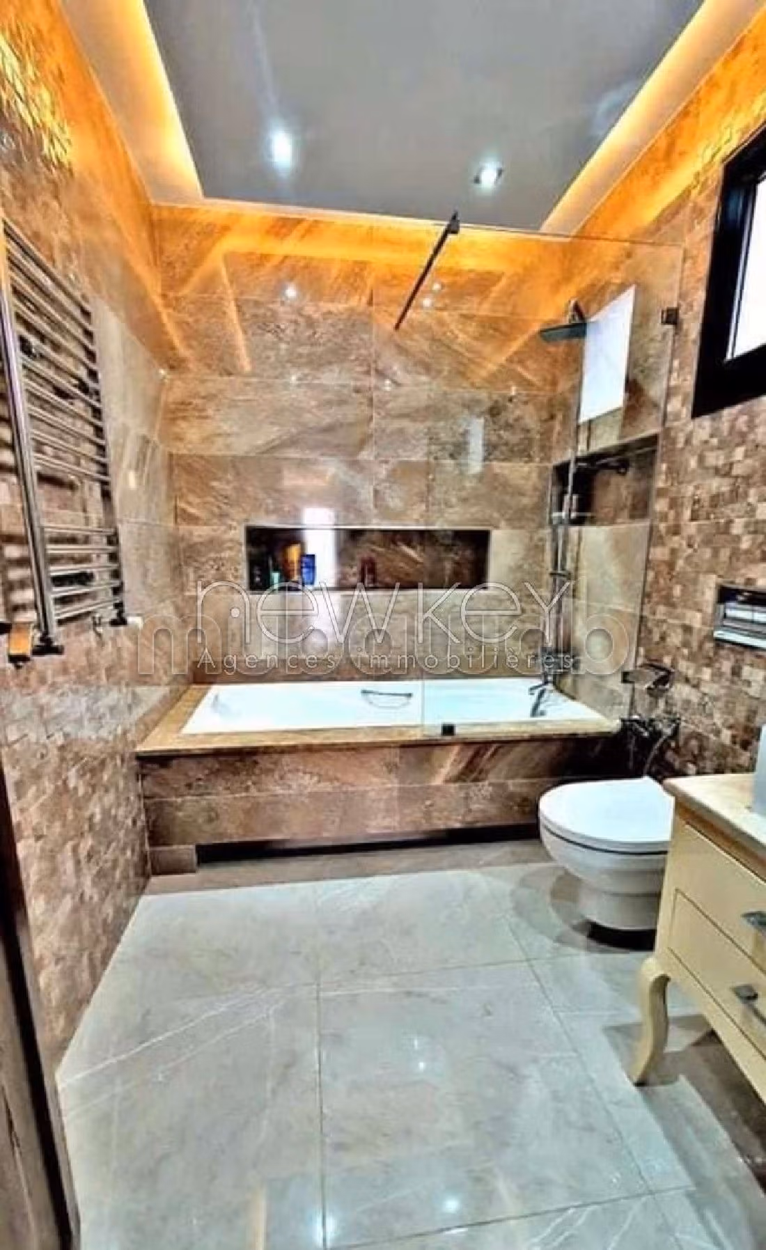 Magnifique villa meublée