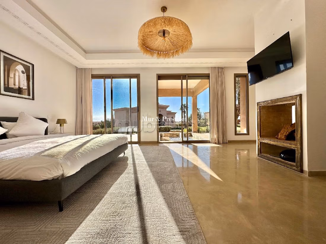 منزل فخم للبيع بمراكش. المساحة الإجمالية 1200 م². مفروشة