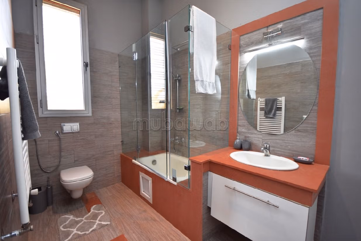 Suntuosa villa en venta en Route de Ouarzazate. Superficie 2000 m². Amueblado. 