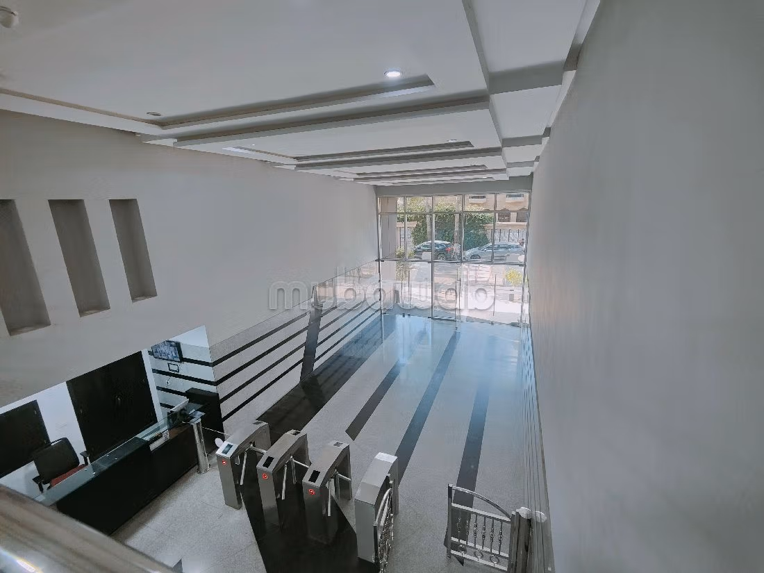 Bureaux 1100 m a louer