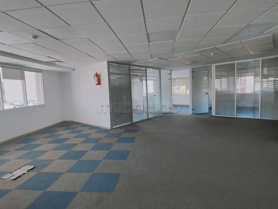 Bureaux 1100 m a louer