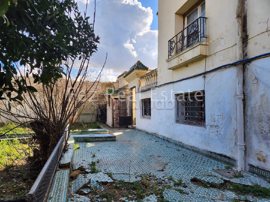 A vendre Villa historique dans la médina de Fès