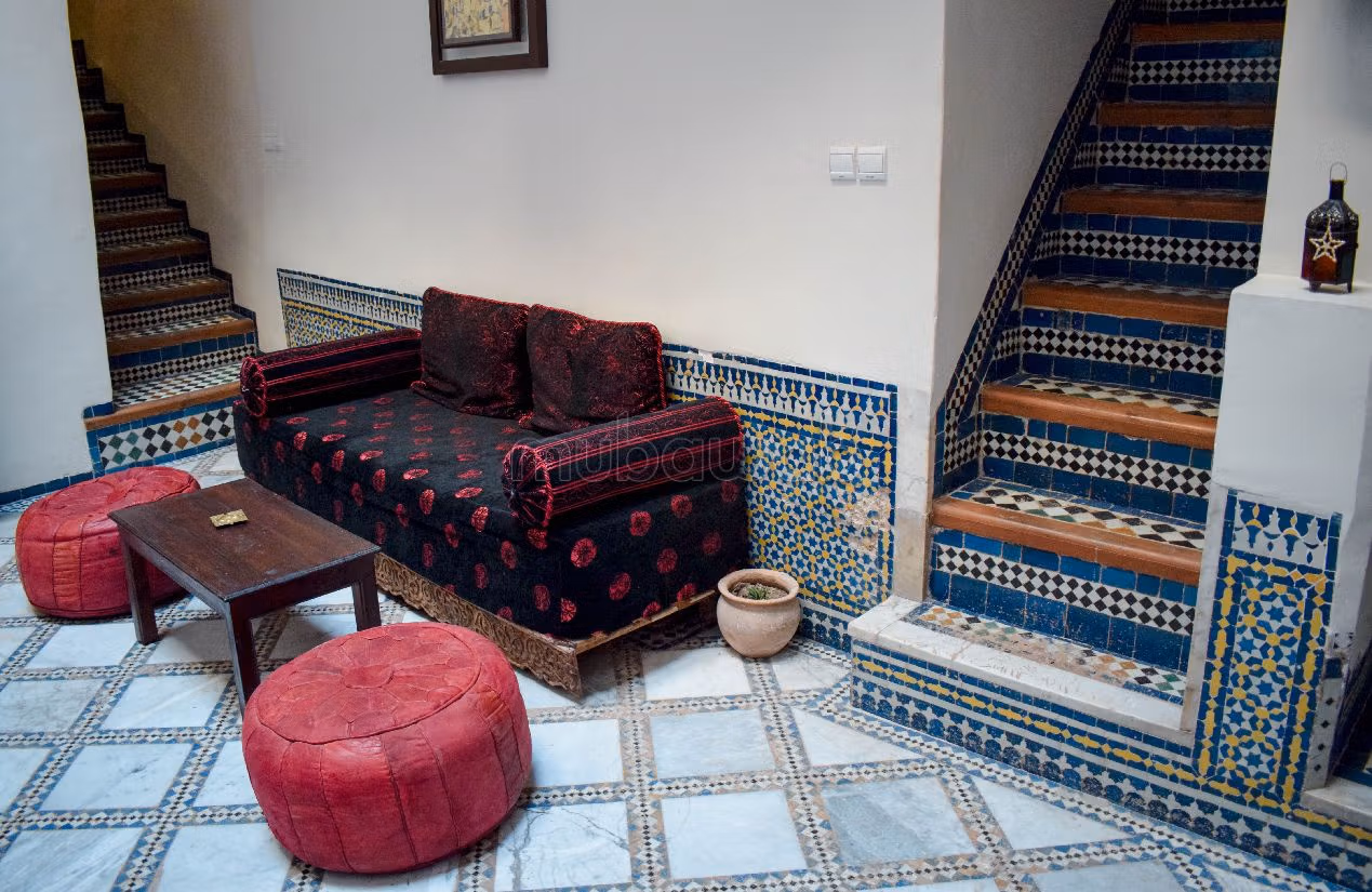 Riads te koop in Talaa. Totale oppervlakte 140 m². Volledig uitgeruste keuken. 