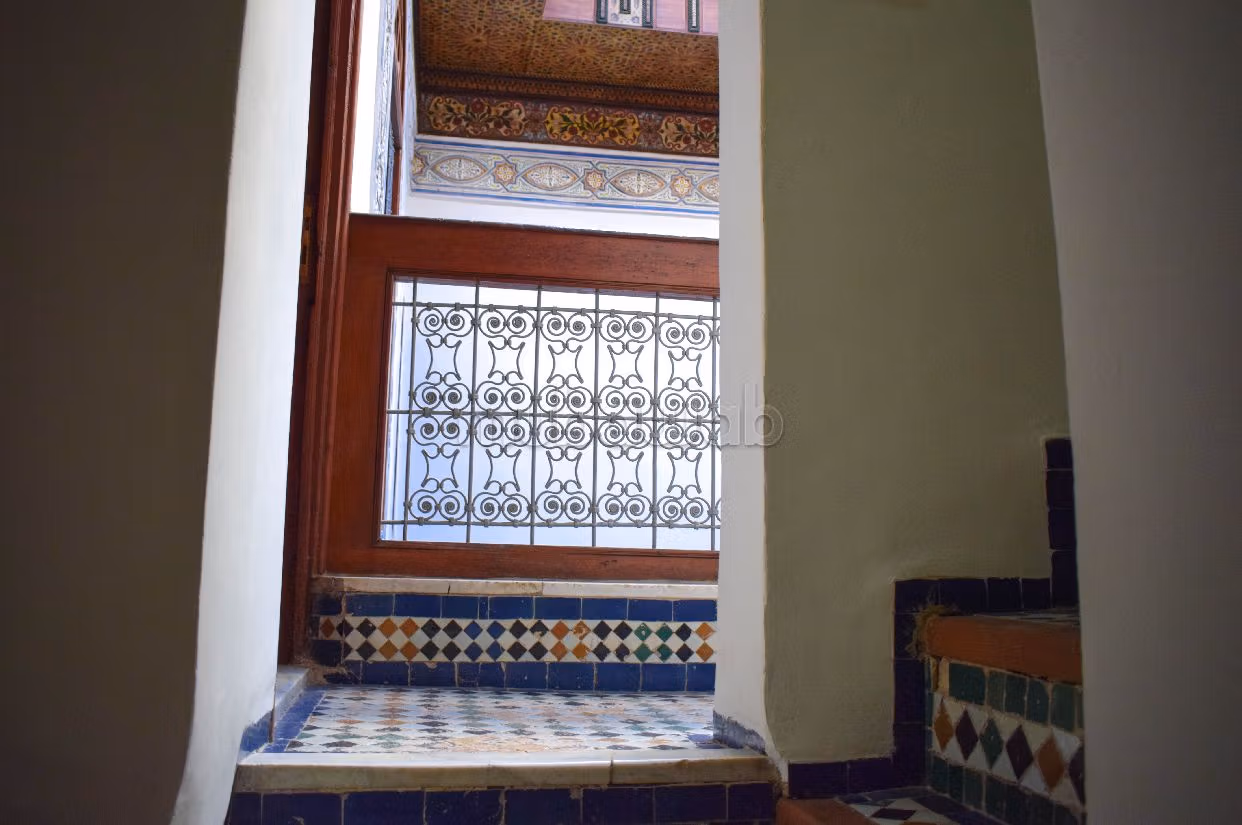 Riads te koop in Talaa. Totale oppervlakte 140 m². Volledig uitgeruste keuken. 