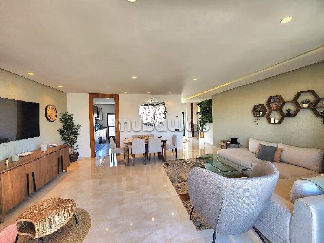 Bonito piso en alquiler en Casablanca Finance City. 2 bonitas habitaciones. Bien decorado.