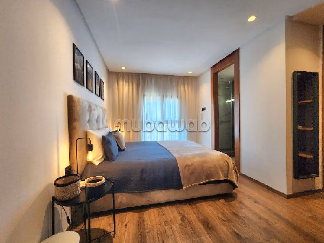 Bonito piso en alquiler en Casablanca Finance City. 2 bonitas habitaciones. Bien decorado.