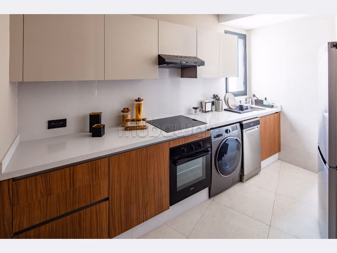 Flat for rent in Riviera. Area of 80 m². Furnishings. 