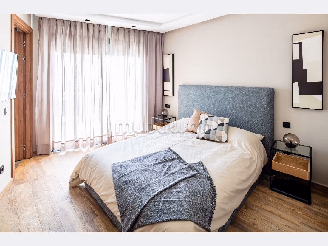 Flat for rent in Riviera. Area of 80 m². Furnishings. 