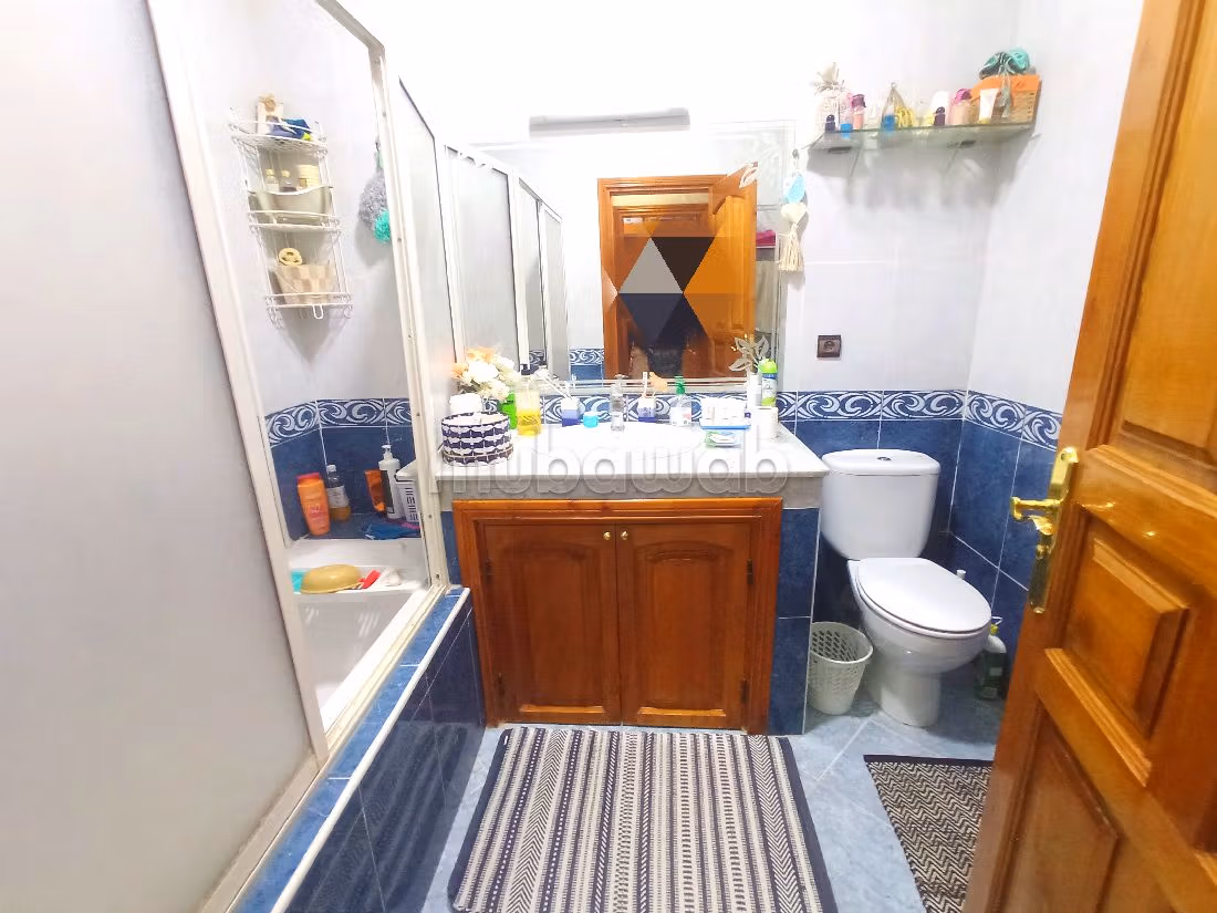 منزل فخم للبيع ب مصمودي. 7 قطع. صالون مغربي تقليدي ، إقامة آمنة