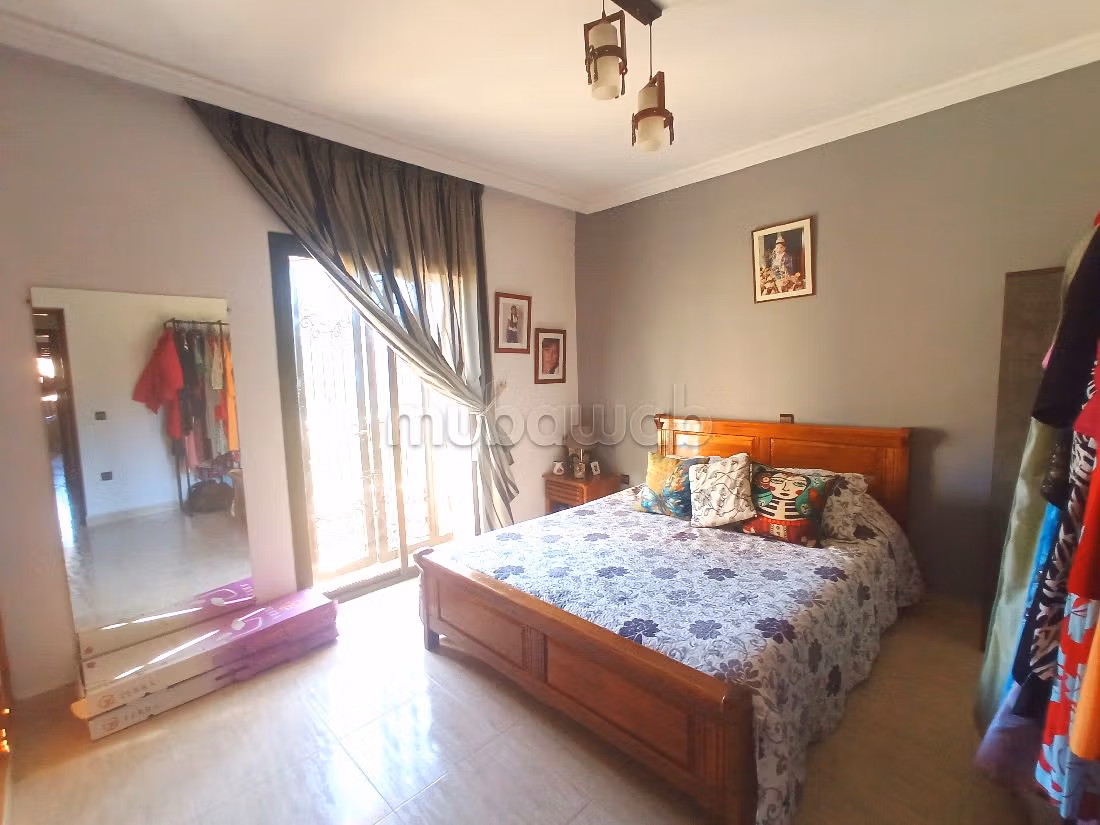 منزل فخم للبيع ب مصمودي. 7 قطع. صالون مغربي تقليدي ، إقامة آمنة