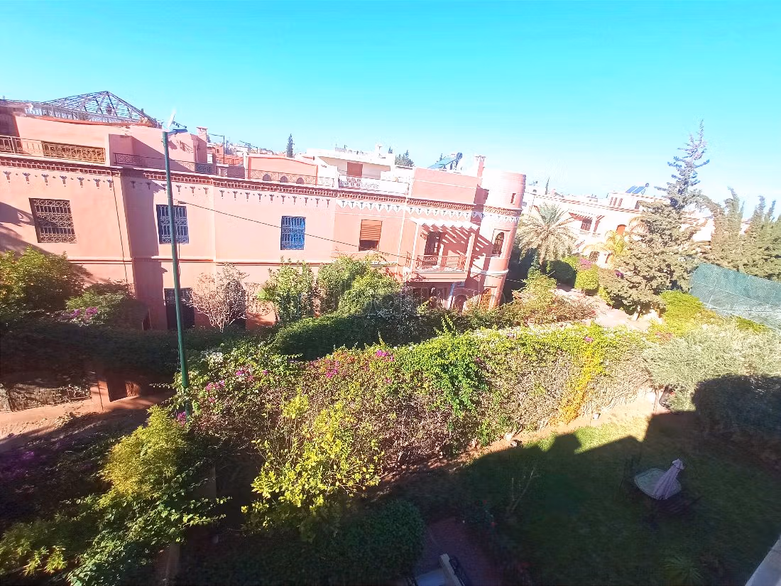 منزل فخم للبيع ب مصمودي. 7 قطع. صالون مغربي تقليدي ، إقامة آمنة