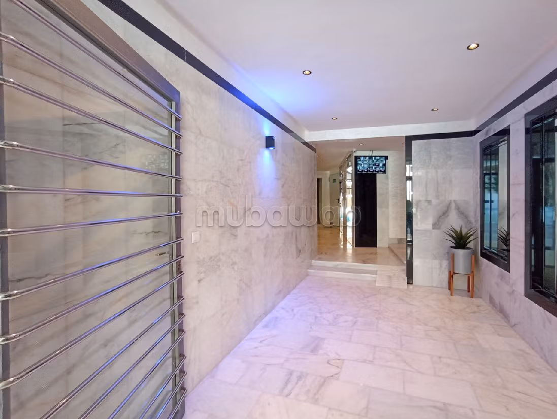 Vend appartement à Tanger City Center. Superficie 79 m²