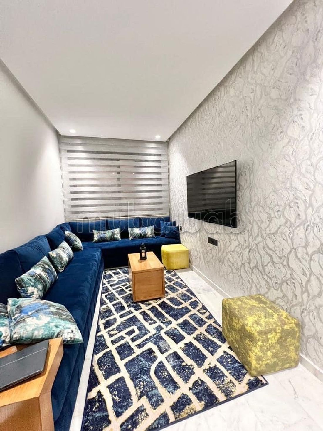 Apartment for rent in Maârif. 1 lovely room. No Lift, Large terrace