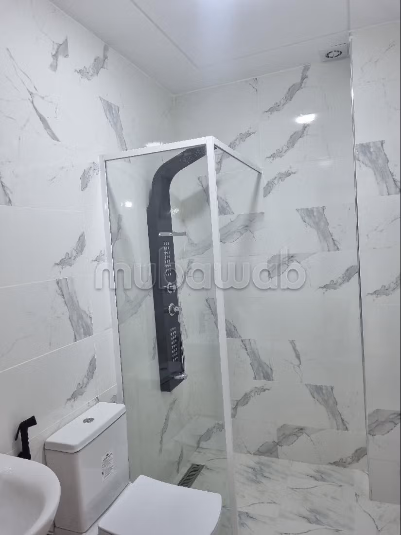 Appartement à vendre à Hay zitoune. 3 pièces. Porte blindée, sécurité