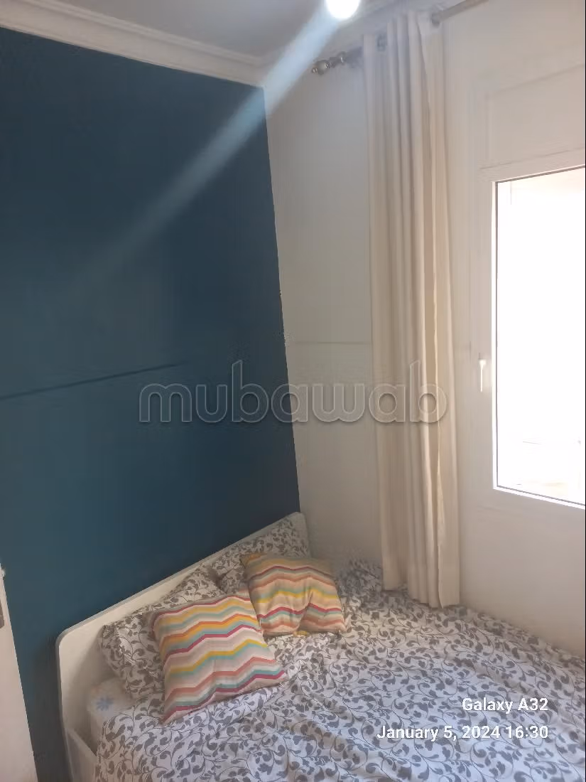 Huurappartementen in Hay Palestine. 1 Ruimte. Volledig gemeubileerd.