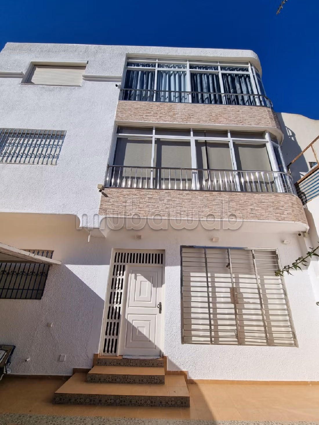 فيلا فاخرة للبيع بالسعيدية. 4 غرف ممتازة. مفروشة