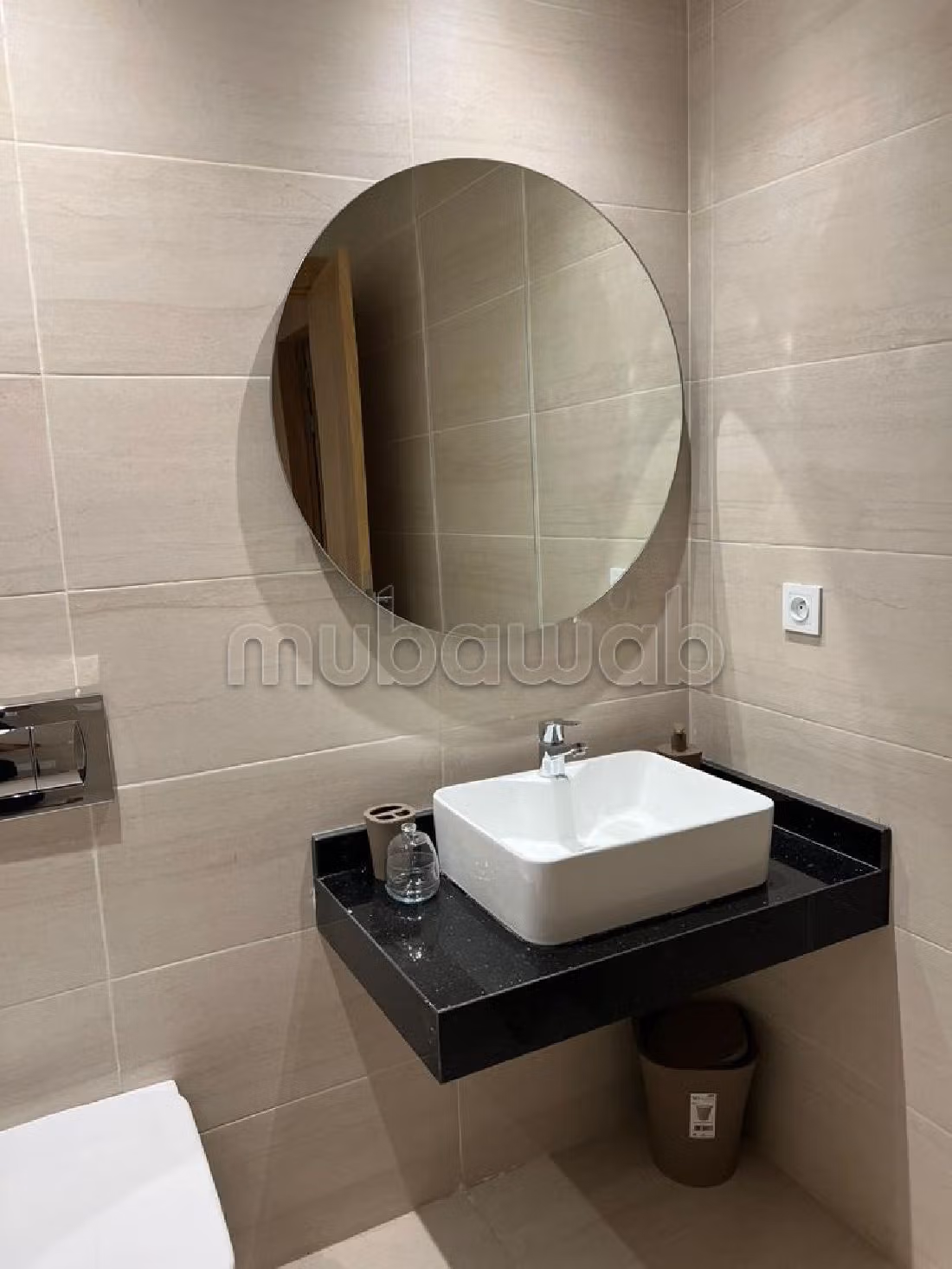 Appartementen om te huren in Guéliz. 2 Ruimtes. Dubbel glas, verstevigde deur