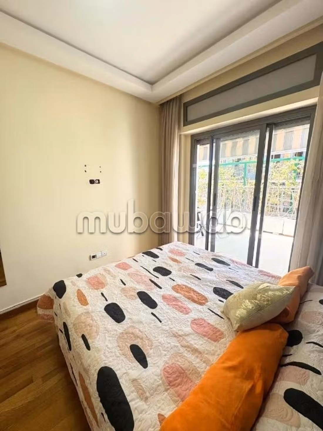 Nu te huur: appartementen in Gauthier. 3 Ruimtes. Volledig gemeubileerd. 
