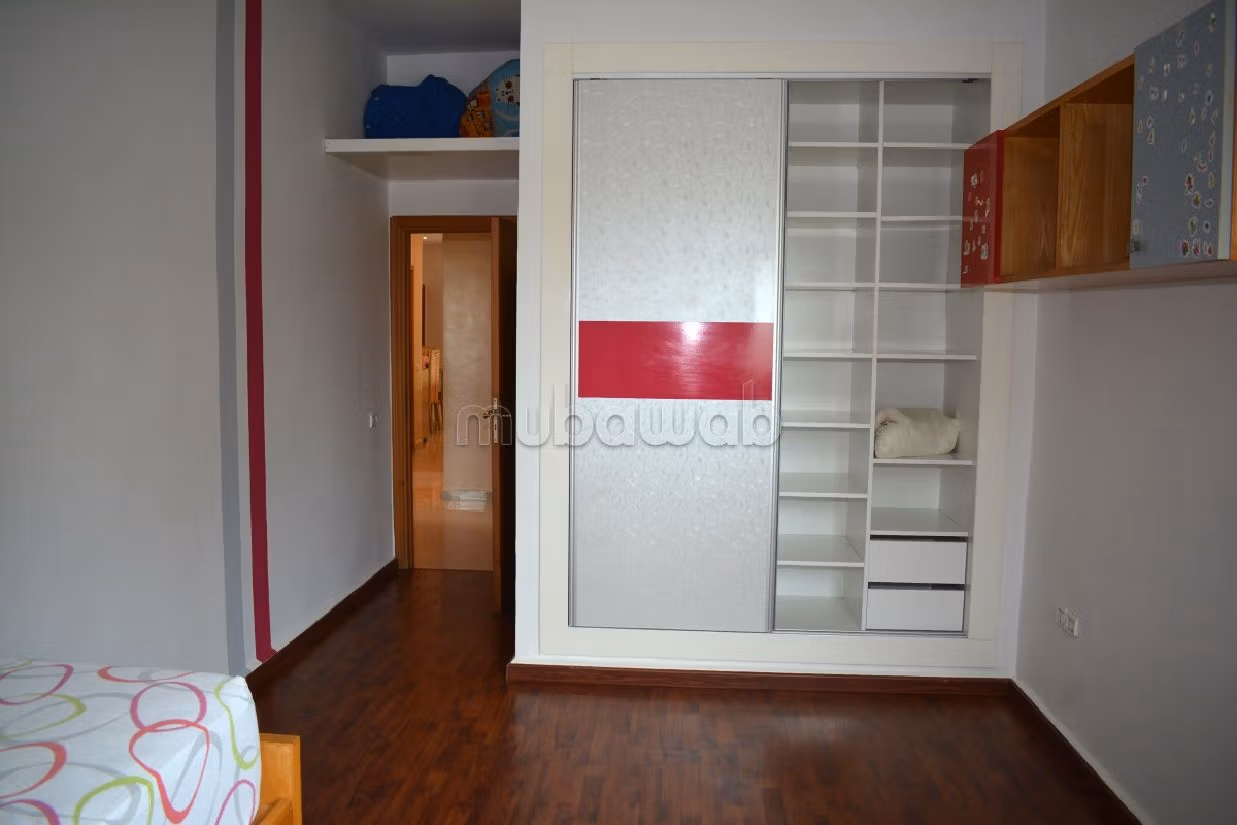 Apartment for sale in Aviation - Mabella. 6 large rooms. Traditional Moroccan living room, Secured neighbourhood. 