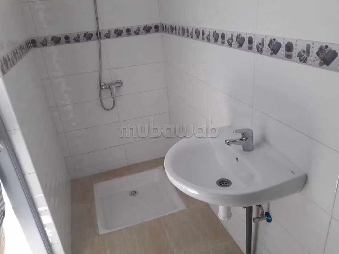 بيع منزل ب مويلحة. 4 غرف جميلة. شرفة مشرقة. 