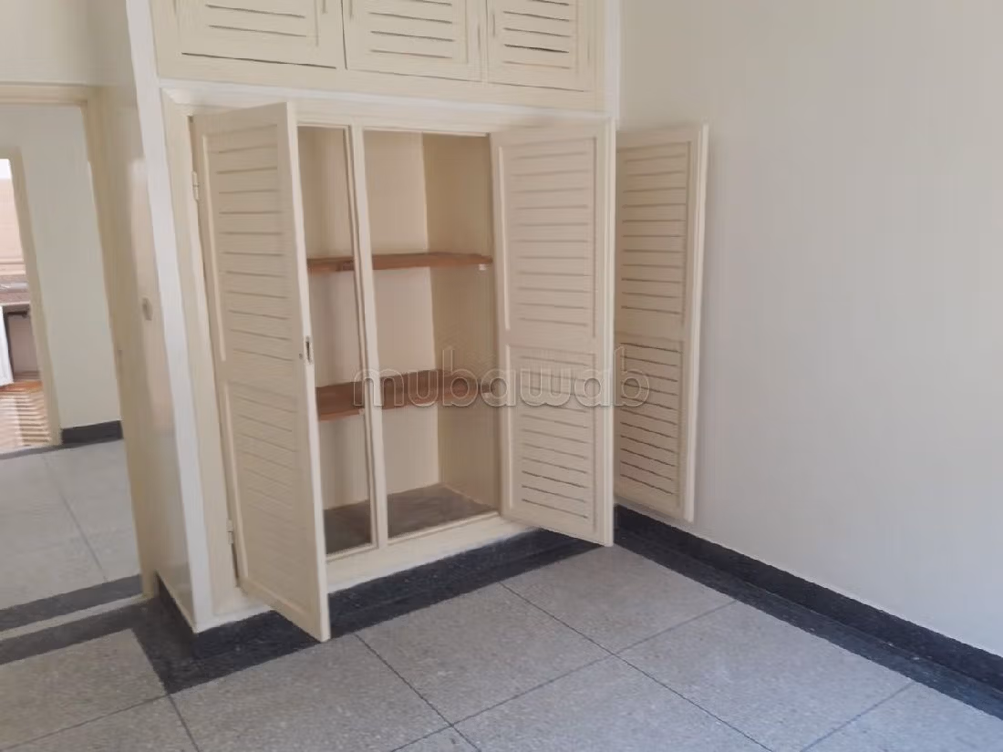 بيع منزل ب مويلحة. 4 غرف جميلة. شرفة مشرقة. 