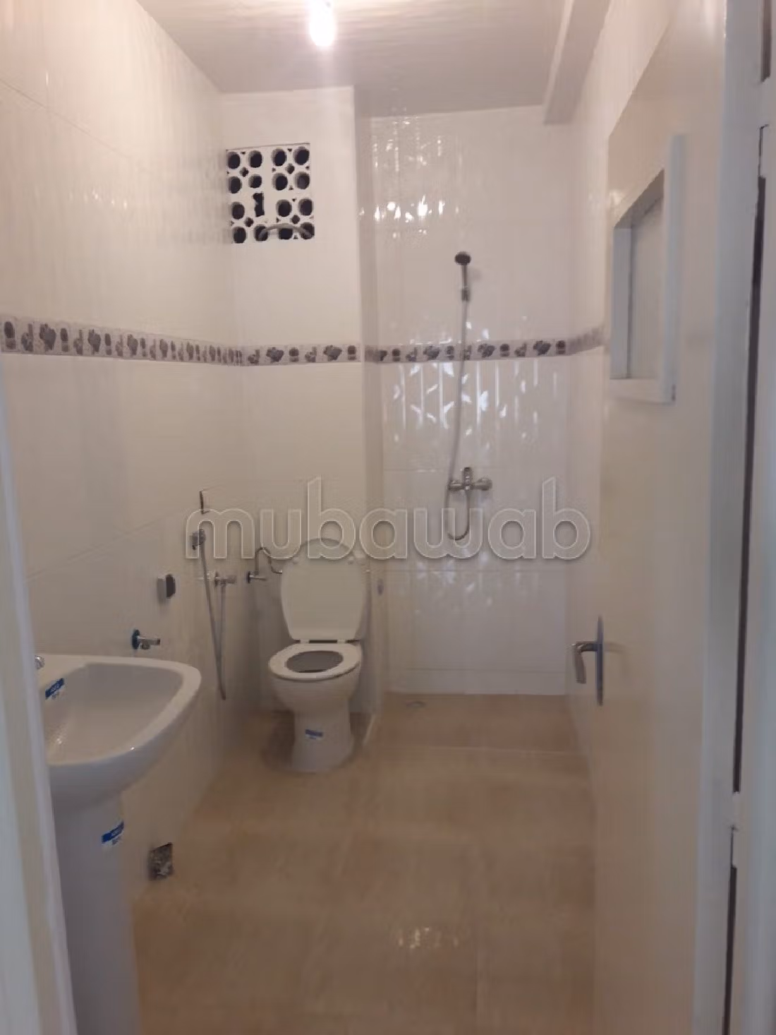 بيع منزل ب مويلحة. 4 غرف جميلة. شرفة مشرقة. 