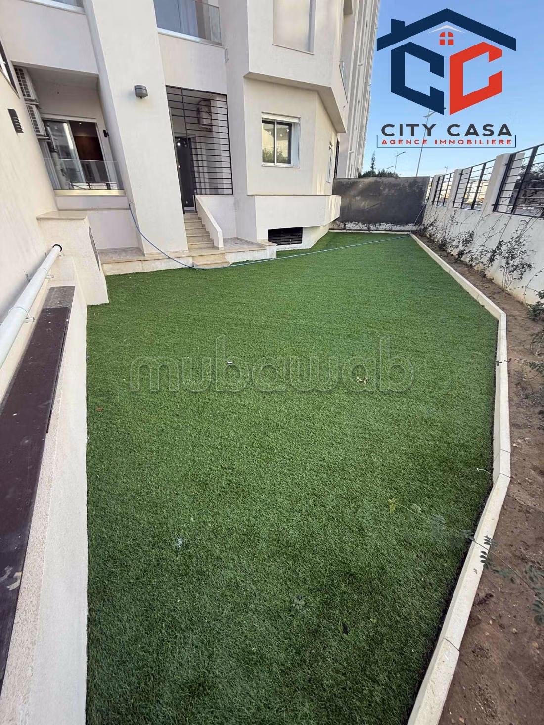 S2 con giardino; residenza con piscina
